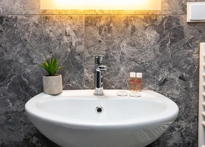 Хотел интелкооп 2*