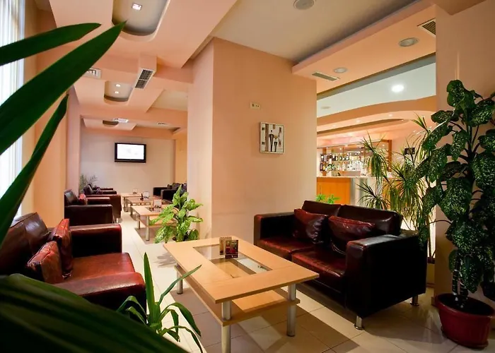 Хотел интелкооп 2*