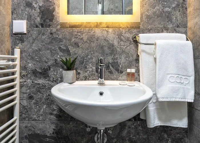 Хотел интелкооп 2*