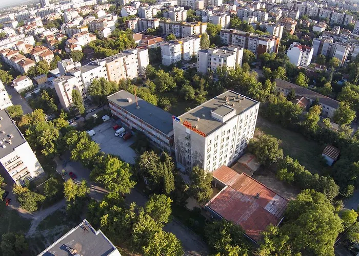 интелкооп Хотел 2*