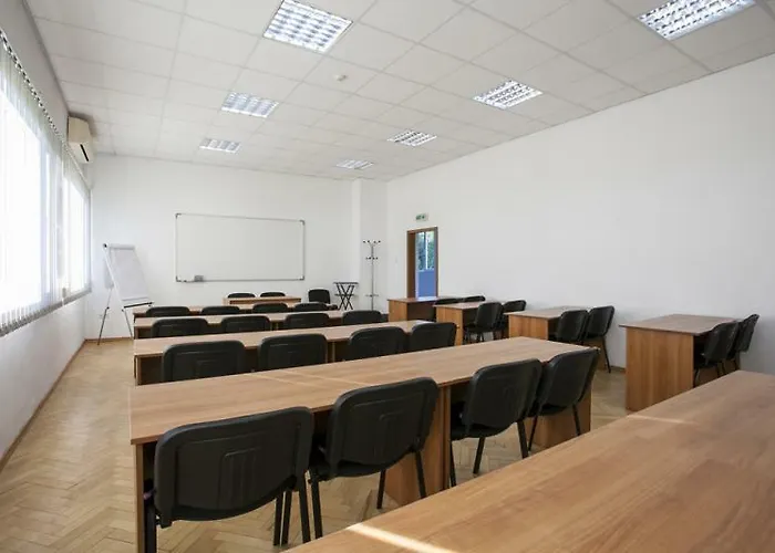 Хотел интелкооп 2*