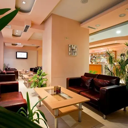 ホテル インテルクープ 2*